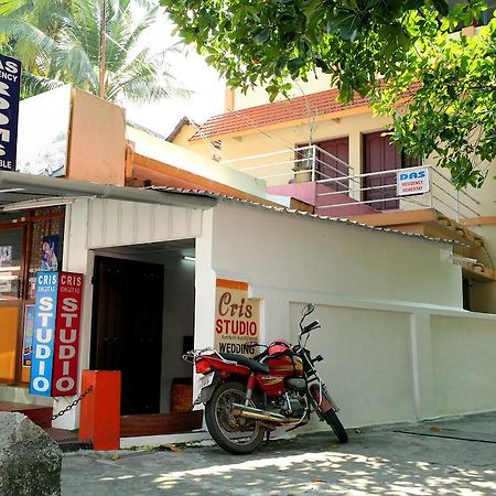 مبيت وإفطار Kochi Das Residency المظهر الخارجي الصورة