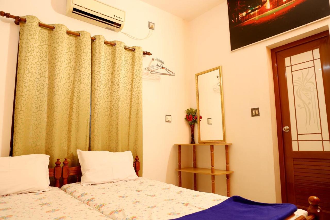 مبيت وإفطار Kochi Das Residency المظهر الخارجي الصورة